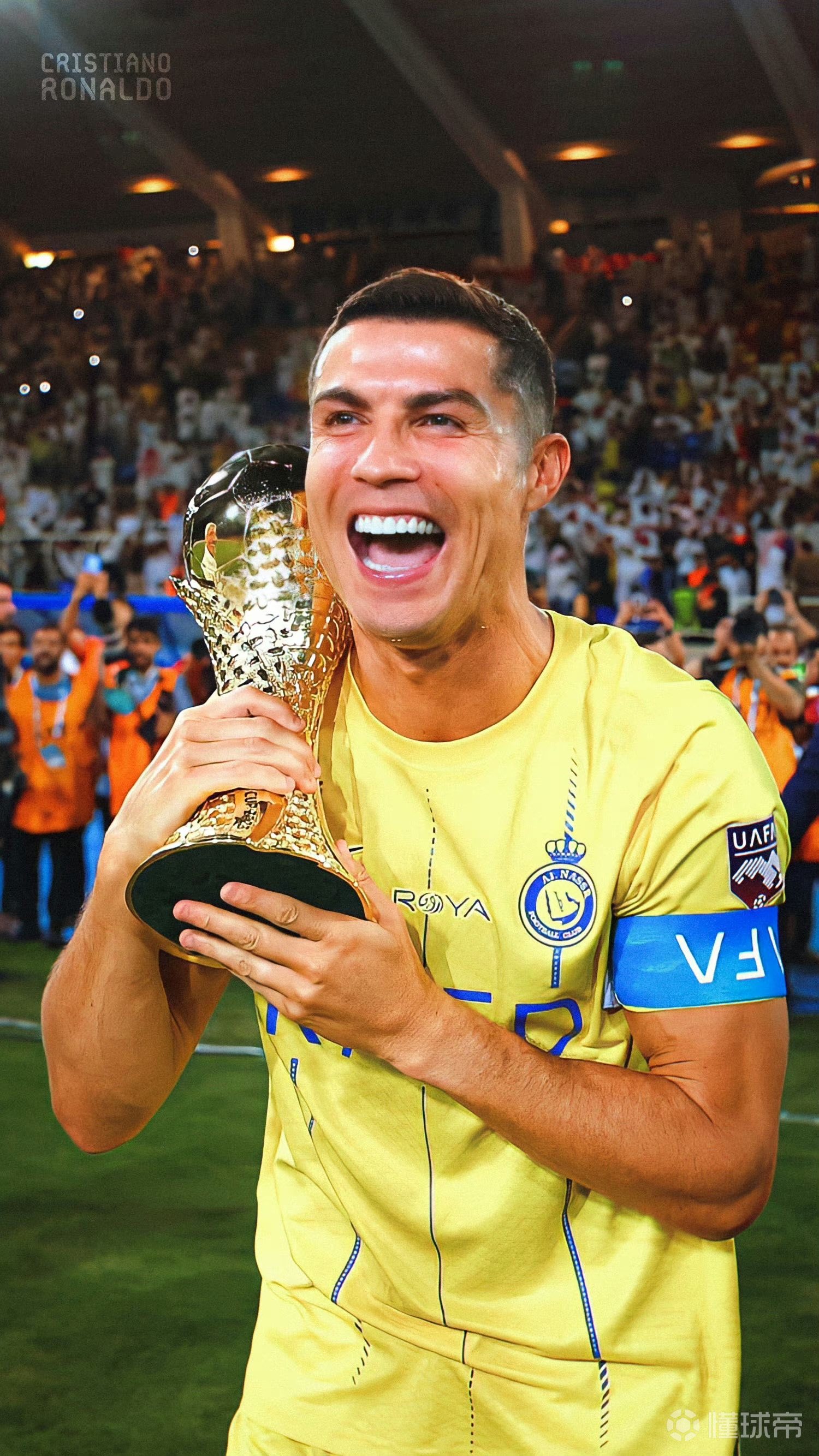 足球国足助教透露球队新目标：冲击小组第一